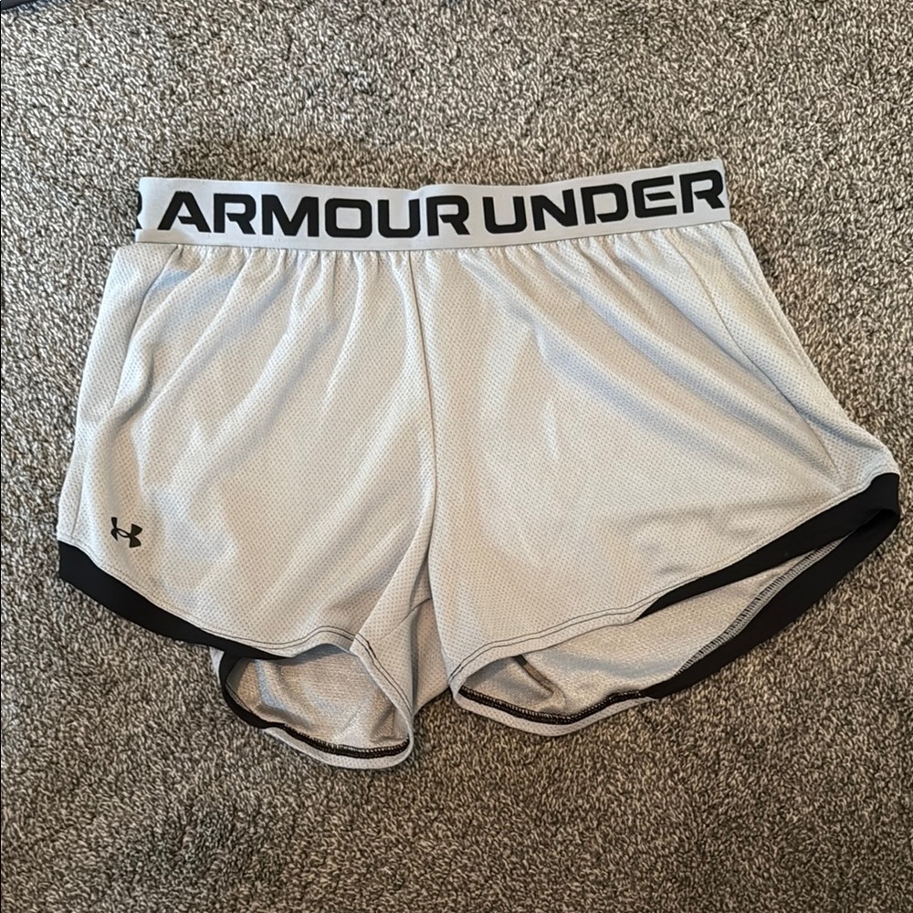 Under Armour Gray Athletic Shorts Lightweight Performance